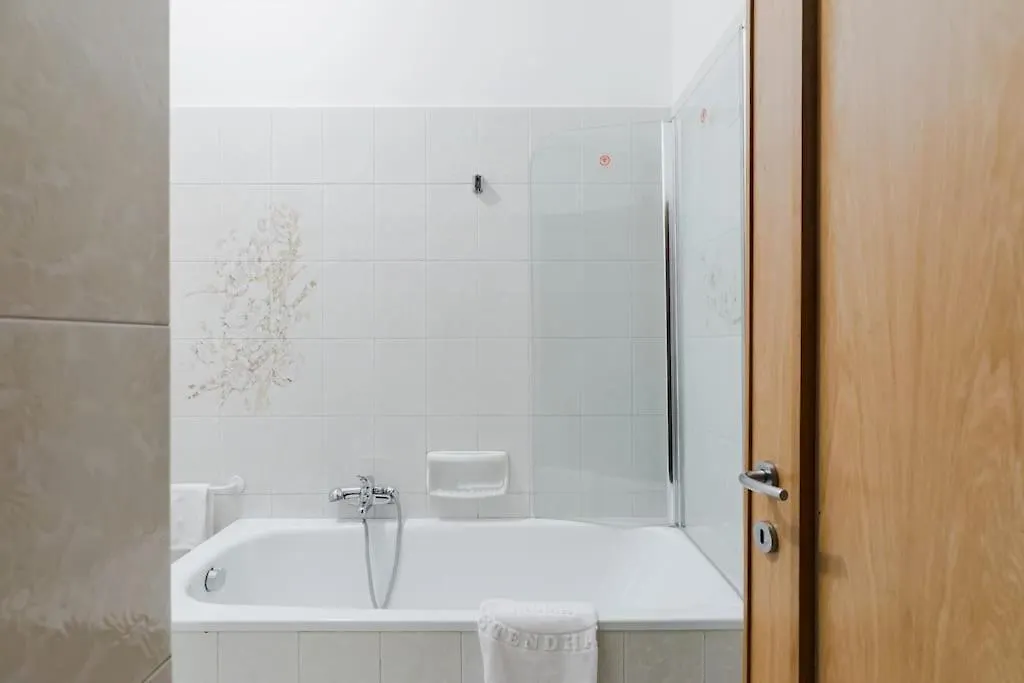 Elegant Apartment Via Veneto By Varental ローマ
