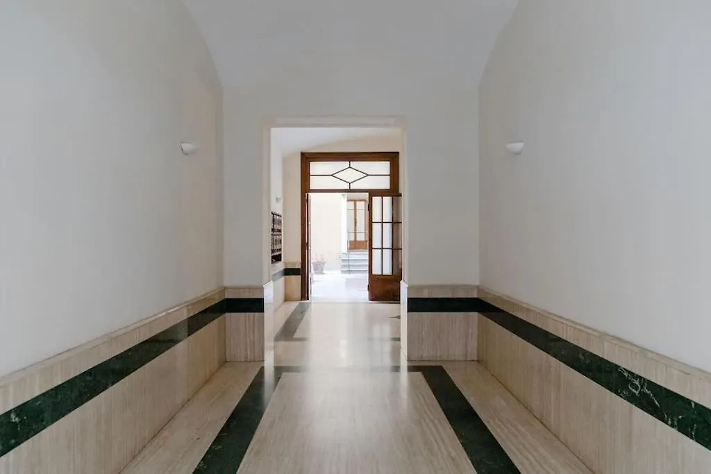 Elegant Apartment Via Veneto By Varental ローマ